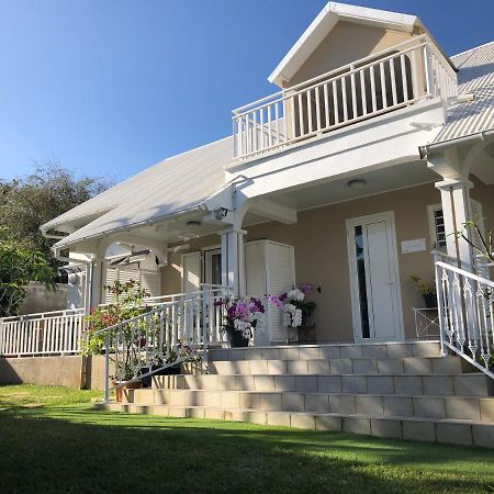 La Villa Mae Saint Pierre Exterior photo